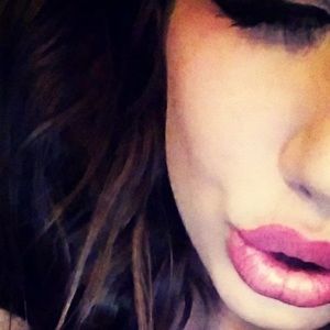 Meet your Posher, Danika